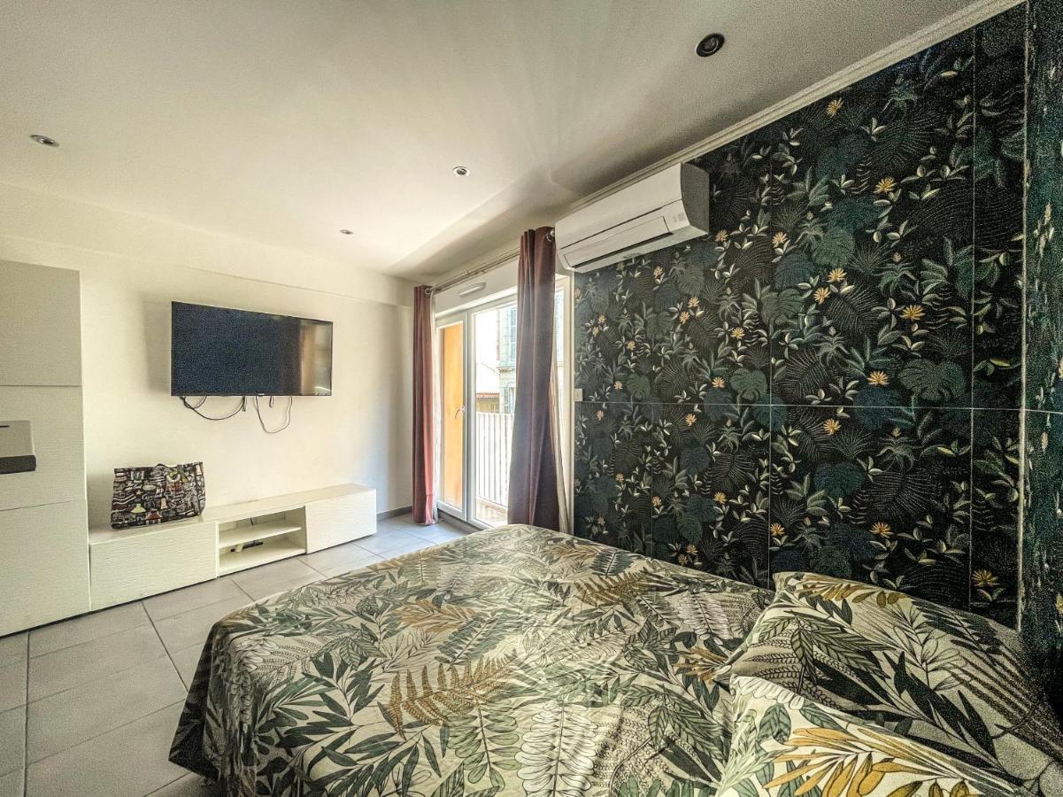 Le Saint Charles II Apartment Marseille Exterior photo